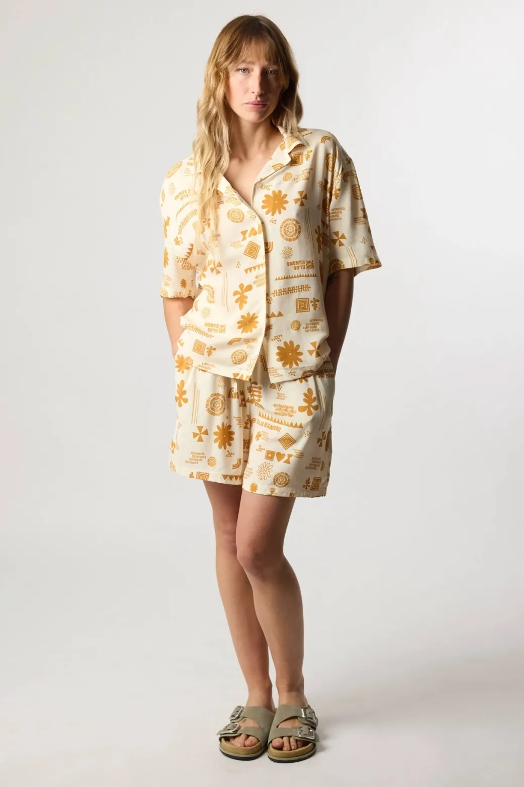 PANTALÓN CORTO MUJER TILE ECRU