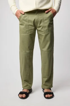 PANTALÓN STRAIGHT PATCHED IGUANA GREEN