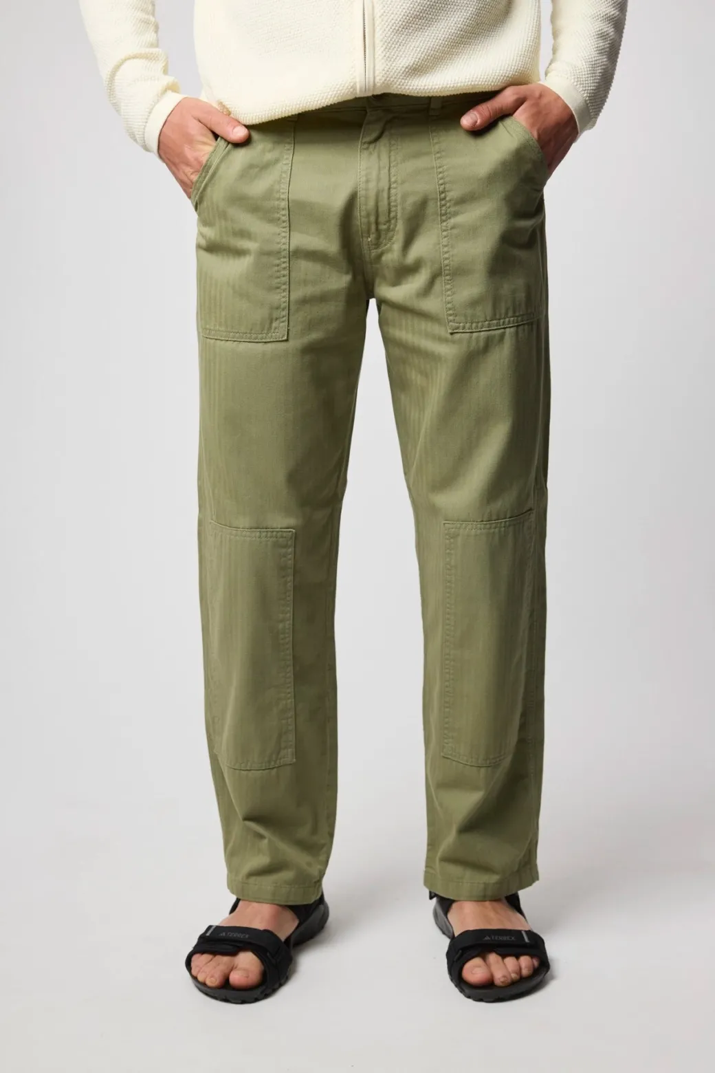 PANTALÓN STRAIGHT PATCHED IGUANA GREEN