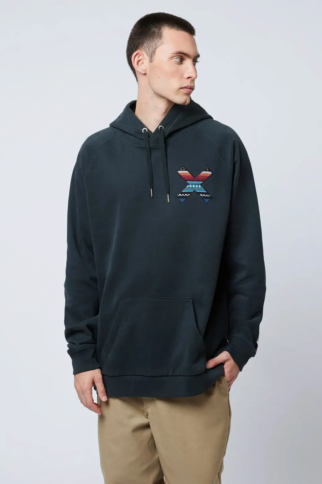 SUDADERA CON CAPUCHA CLASSIC ANTRACITA