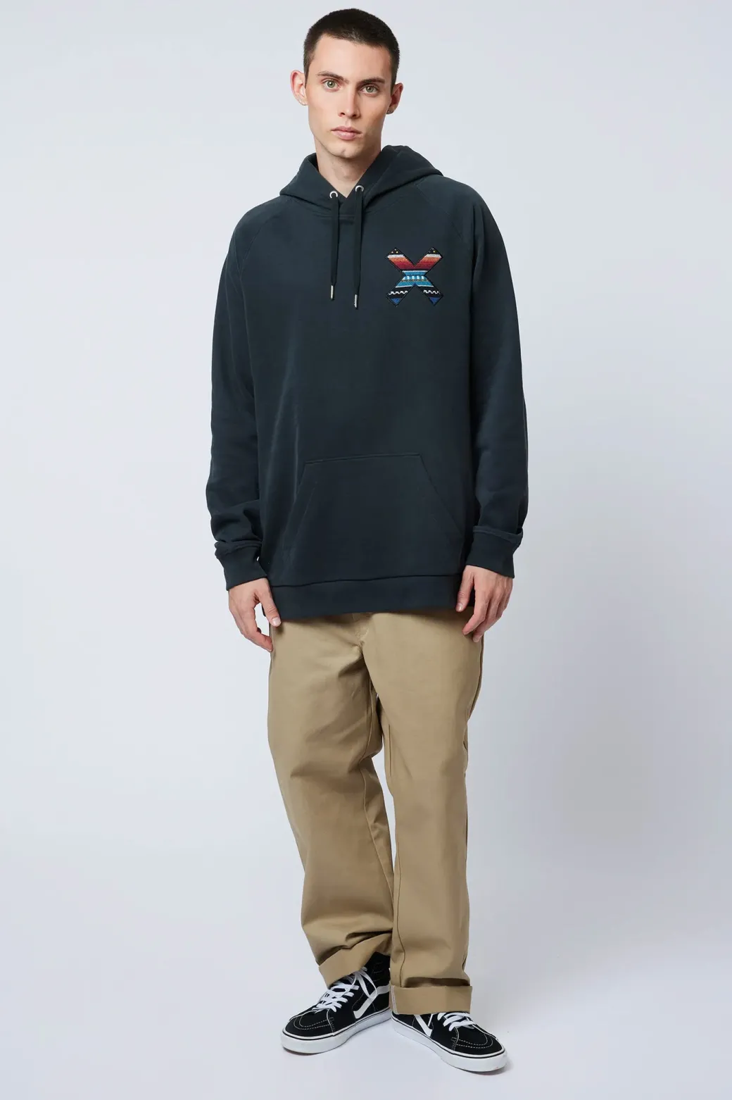 SUDADERA CON CAPUCHA CLASSIC ANTRACITA
