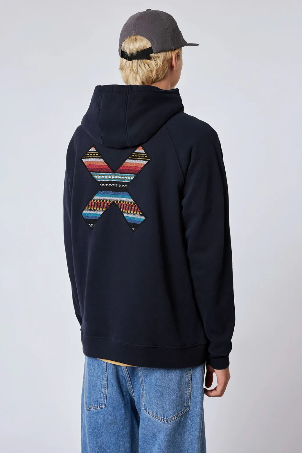 SUDADERA CON CAPUCHA CLASSIC AZUL MARINO