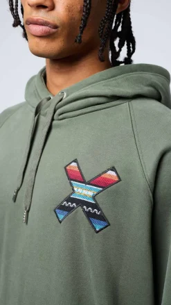 SUDADERA CON CAPUCHA CLASSIC CAQUI