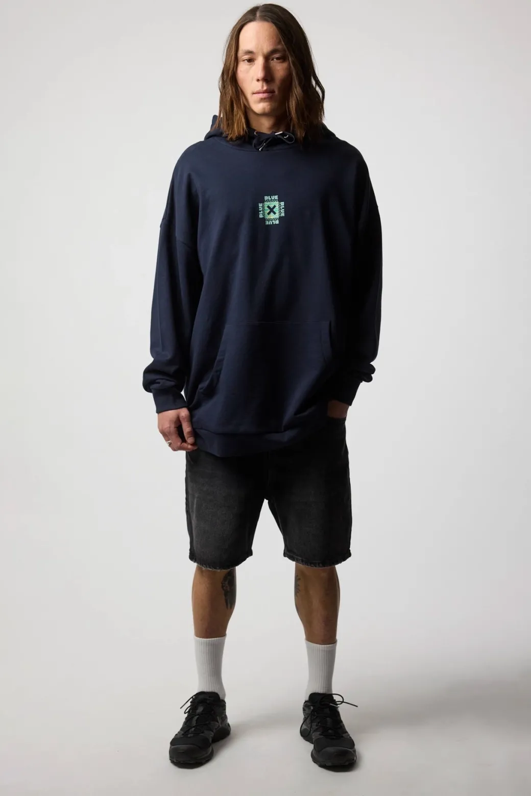 SUDADERA CON CAPUCHA FOAM AZUL MARINO